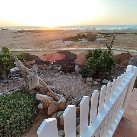 Huisie Langs Die See سواكوبموند المظهر الخارجي الصورة